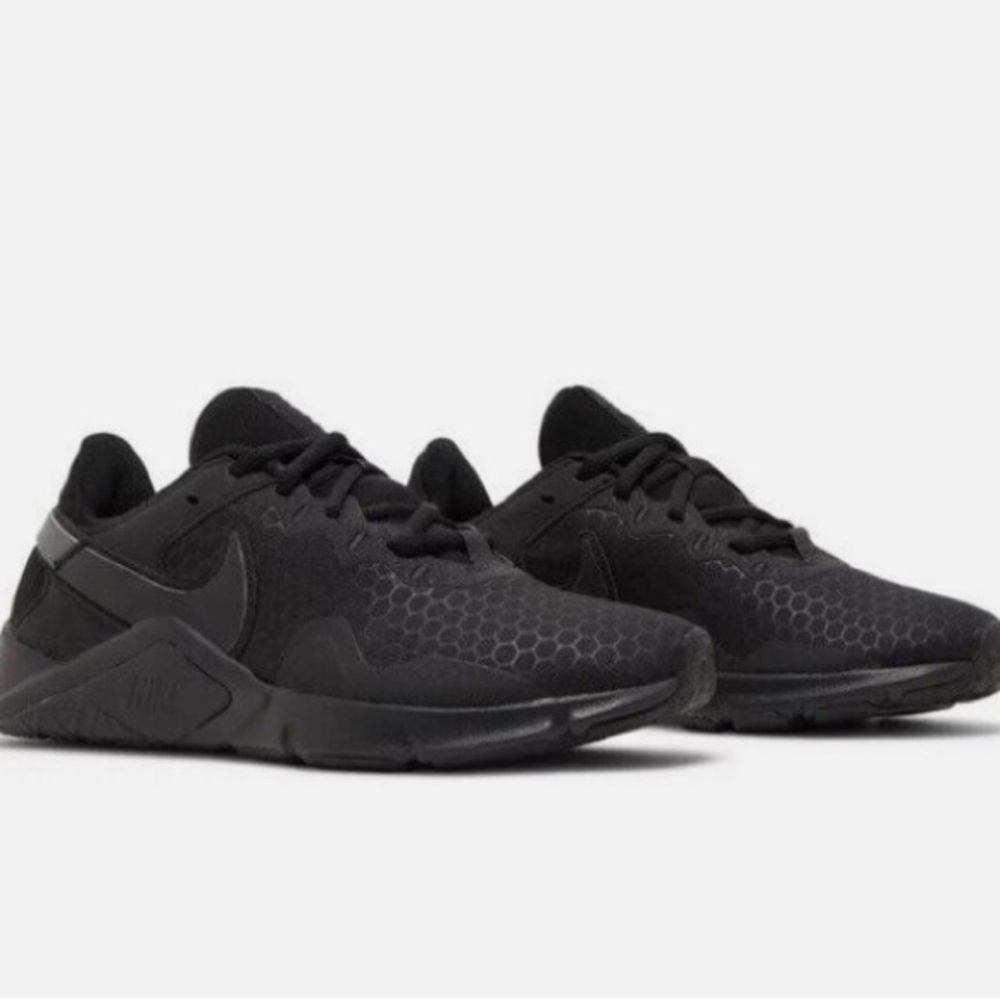 NIKE⭐️Legend Triple Black - Picture 2 of 11